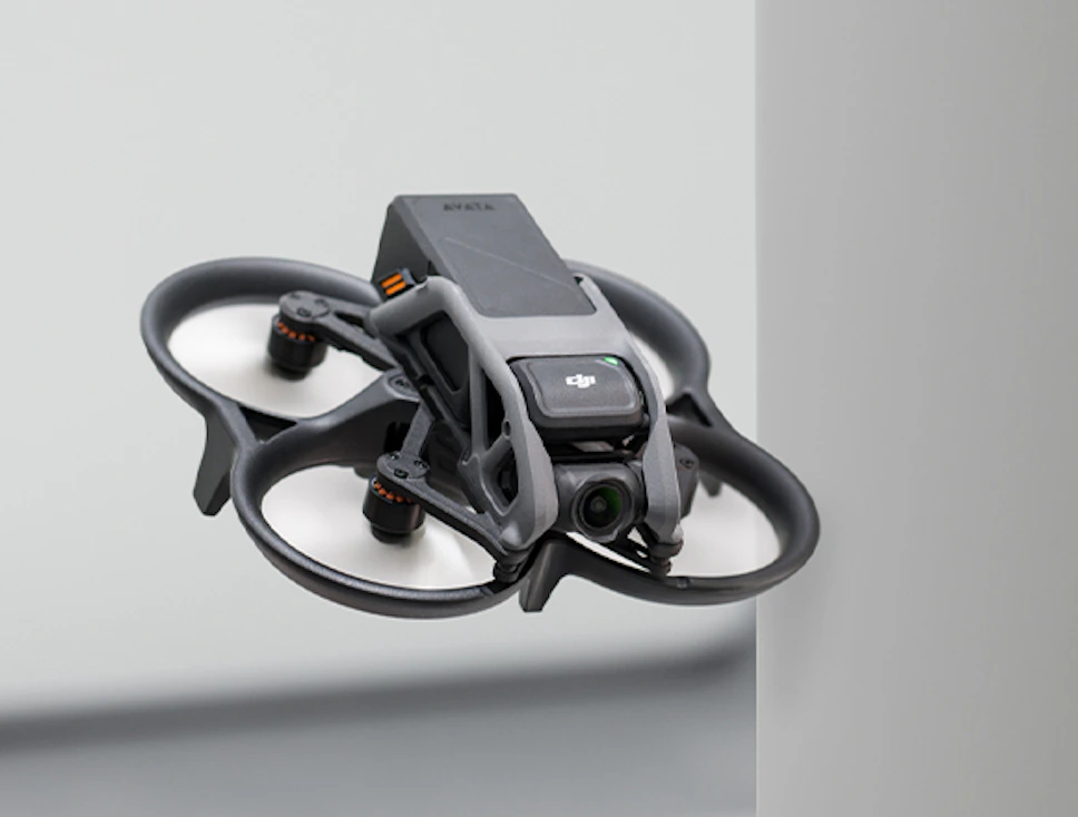 Dron DJI Avata Pro View Combo
